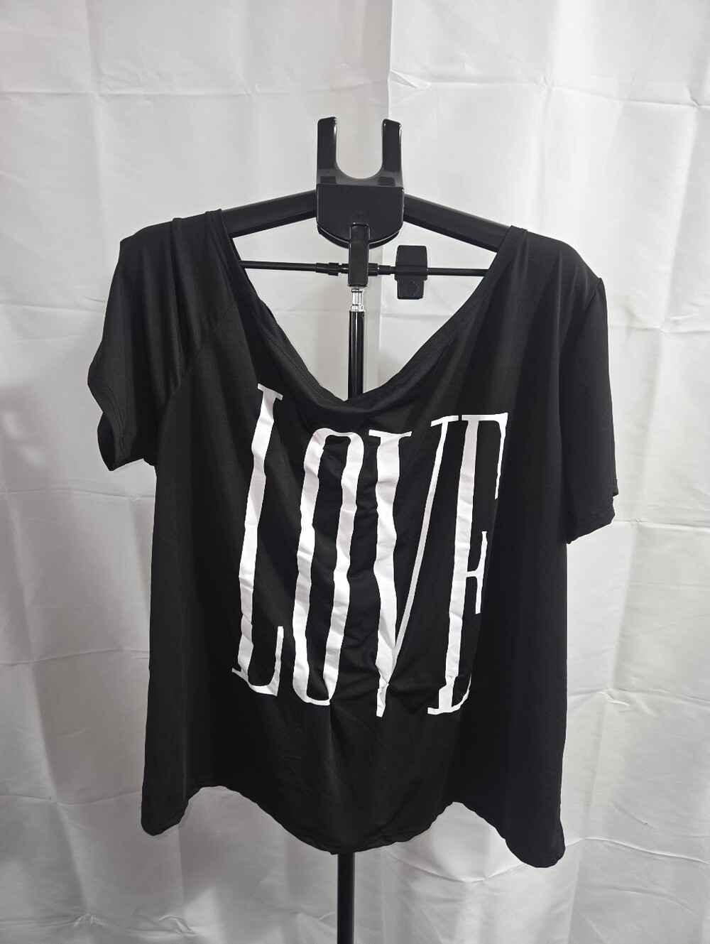 Plus Size Women's Love Short Sleeve T-shirt, Size 4XL